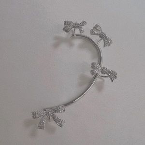 Silver Y2K bow ear cuff